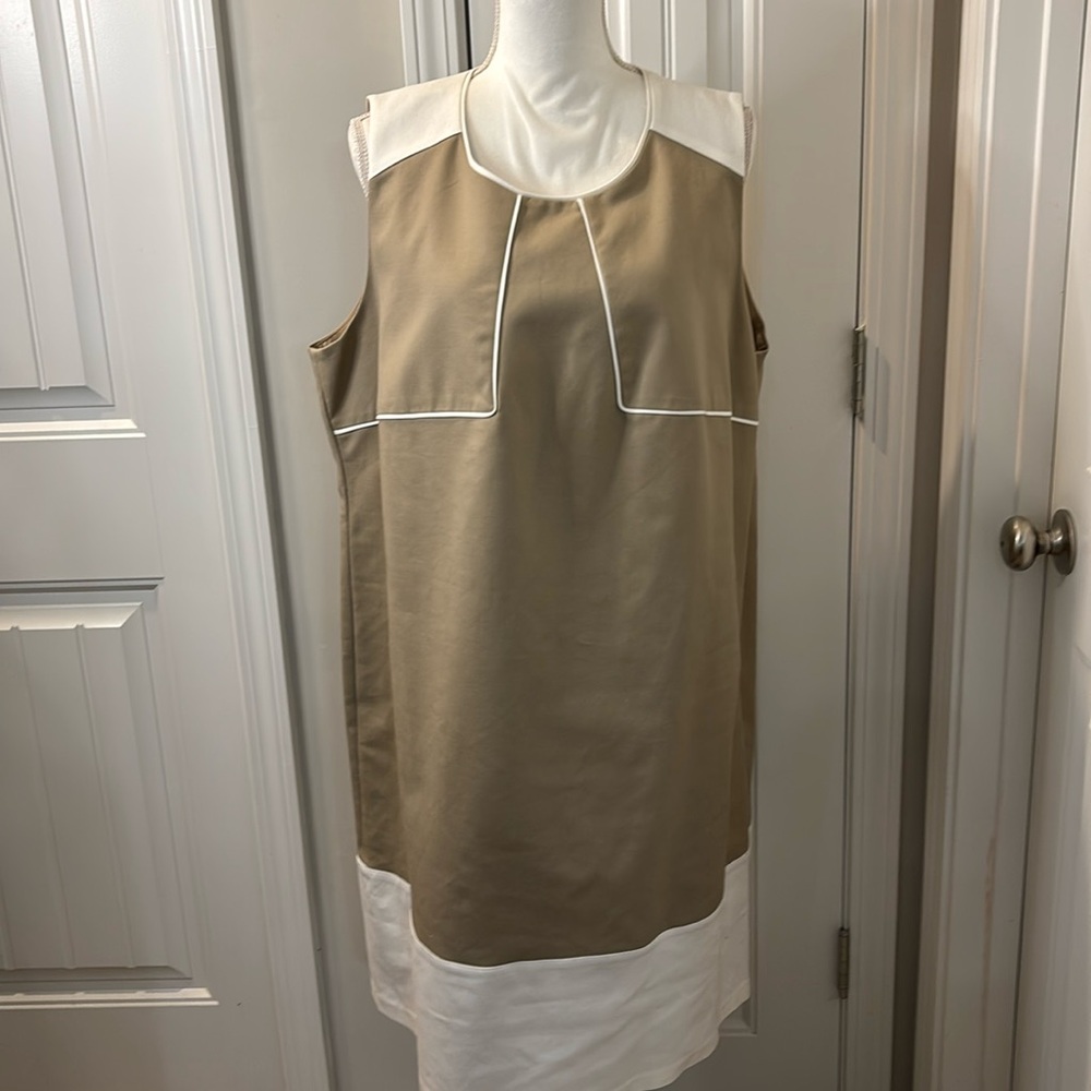 Anne Klein Tan and White Sleeveless Dress Size 18W NWT